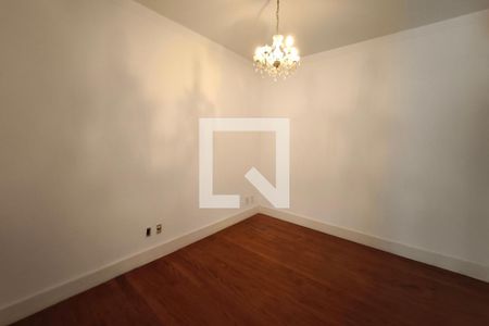 Quarto Suíte de casa de condomínio para alugar com 6 quartos, 459m² em Swiss Park, Campinas