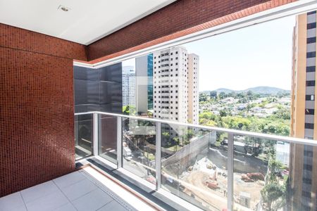 Varanda de apartamento à venda com 1 quarto, 55m² em Empresarial 18 do Forte, Barueri