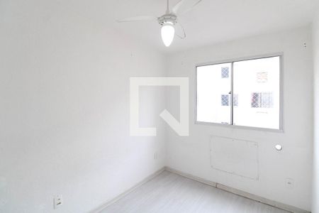 Quarto 1 de apartamento para alugar com 2 quartos, 40m² em Cosmos, Rio de Janeiro