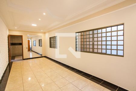 Sala de casa para alugar com 4 quartos, 187m² em Planalto, Uberlândia