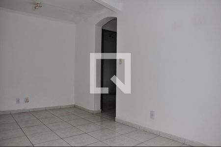 Sala de apartamento para alugar com 2 quartos, 58m² em Jardim do Tiro, São Paulo