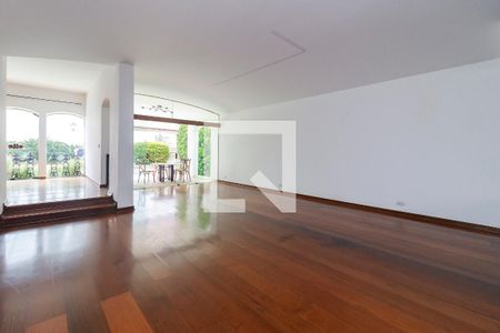 Sala de casa para alugar com 4 quartos, 588m² em Granja Julieta, São Paulo