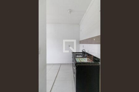 Sala/Cozinha/Área de Serviço de apartamento à venda com 2 quartos, 40m² em Parque Guarani, São Paulo
