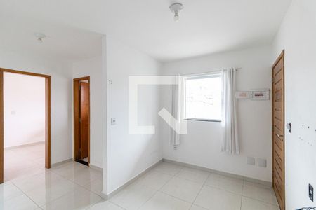 Sala/Cozinha/Área de Serviço de apartamento à venda com 2 quartos, 40m² em Parque Guarani, São Paulo