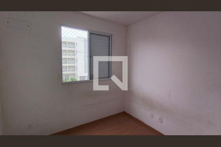 Quarto 2 de apartamento para alugar com 2 quartos, 40m² em Parque Santa Rosa, Suzano