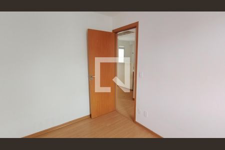Quarto 1 de apartamento para alugar com 2 quartos, 40m² em Parque Santa Rosa, Suzano