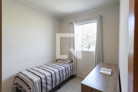 Quarto 2 de apartamento à venda com 2 quartos, 105m² em Cabral, Contagem