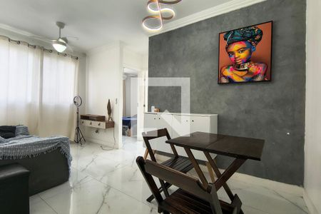 Sala de apartamento à venda com 2 quartos, 45m² em Gardênia Azul, Rio de Janeiro