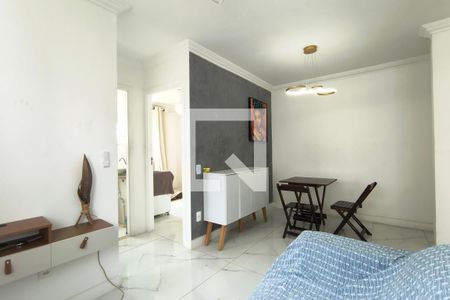 Sala de apartamento à venda com 2 quartos, 45m² em Gardênia Azul, Rio de Janeiro