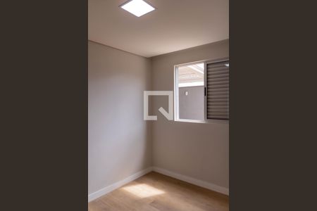 Quarto de apartamento para alugar com 1 quarto, 80m² em Palmeiras, Belo Horizonte