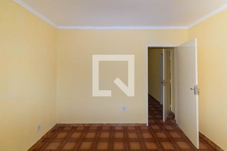 Quarto 2 de casa para alugar com 2 quartos, 50m² em Jardim Santa Teresinha, São Paulo