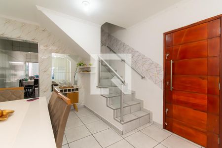 Sala de casa à venda com 5 quartos, 200m² em Conj. Promorar Sapopemba, São Paulo