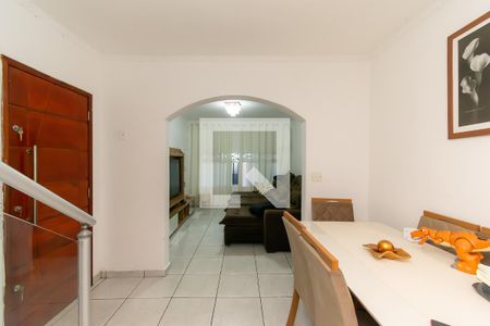 Sala de casa à venda com 5 quartos, 200m² em Conj. Promorar Sapopemba, São Paulo