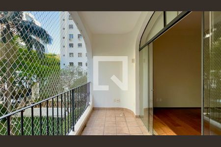 Varanda de apartamento à venda com 2 quartos, 198m² em Jardins, São Paulo