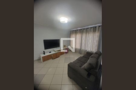 Casa à venda com 3 quartos, 234m² em Vila Helena, Santo André