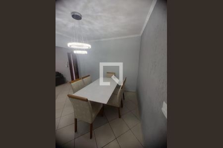 Casa à venda com 3 quartos, 234m² em Vila Helena, Santo André
