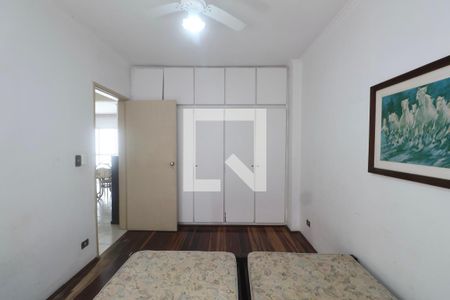 Quarto de apartamento para alugar com 3 quartos, 93m² em Jardim Sao Miguel, Guarujá