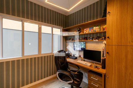 Escritório de casa à venda com 4 quartos, 300m² em Jardim Nossa Senhora do Carmo, São Paulo