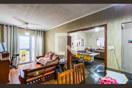 Sala de casa para alugar com 2 quartos, 250m² em Cangaiba, São Paulo