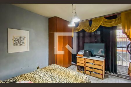 Quarto 1 de casa para alugar com 2 quartos, 250m² em Cangaiba, São Paulo