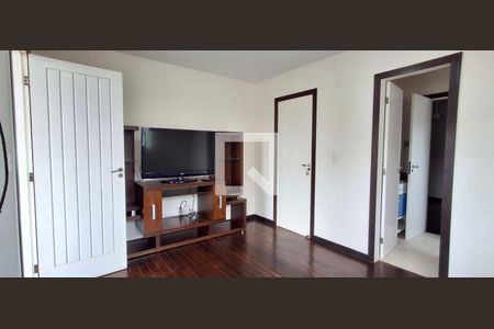 Quarto 1 de casa para alugar com 4 quartos, 290m² em Campeche Central, Florianópolis
