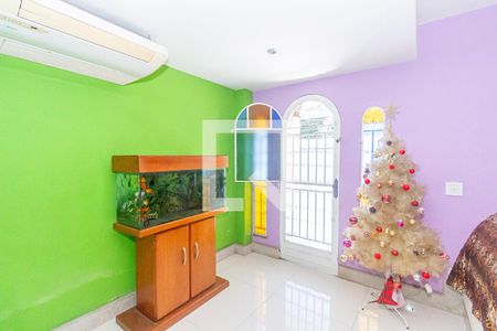 Sala de casa para alugar com 4 quartos, 435m² em Jardim Sulacap, Rio de Janeiro