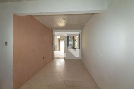 Sala de casa de condomínio à venda com 2 quartos, 42m² em Mato Grande, Canoas