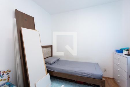 Quarto 2 de apartamento à venda com 2 quartos, 33m² em Vila Carmosina, São Paulo