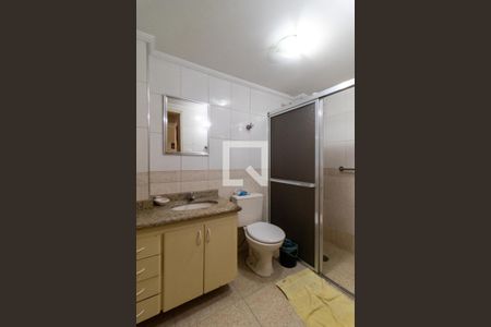 Banheiro de apartamento para alugar com 1 quarto, 56m² em Vila Romana, São Paulo