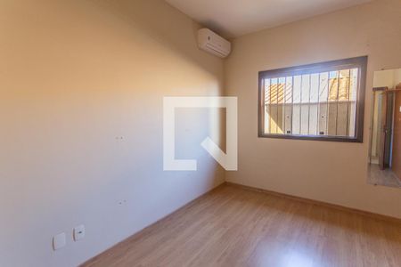 Quarto 1 de casa à venda com 2 quartos, 109m² em São Marcos, Belo Horizonte