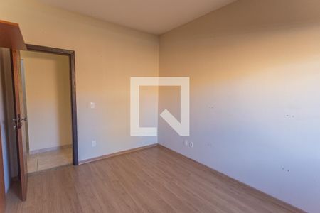 Quarto 1 de casa à venda com 2 quartos, 109m² em São Marcos, Belo Horizonte