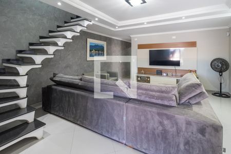 Sala de casa à venda com 3 quartos, 400m² em Parque dos Bancarios, São Paulo