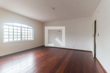 Sala de casa para alugar com 3 quartos, 250m² em Jardim Rodeio, Mogi das Cruzes