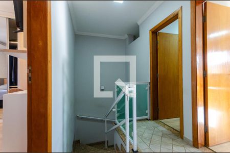 Escada de casa à venda com 3 quartos, 130m² em Vila Pereira Barreto, São Paulo