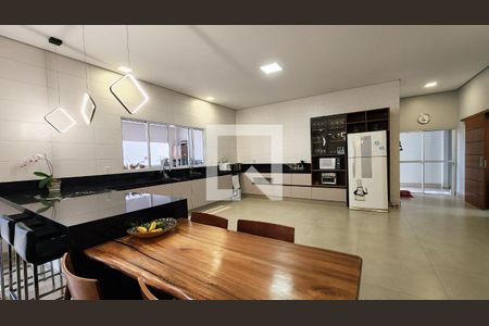 Cozinha de casa para alugar com 3 quartos, 600m² em Medeiros, Jundiaí