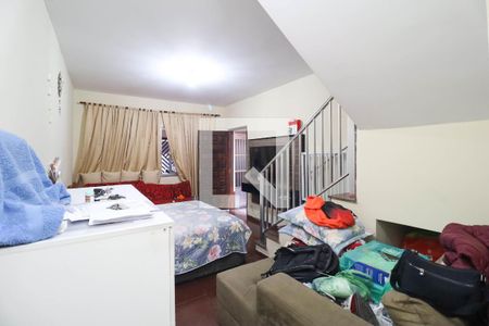Casa à venda com 3 quartos, 160m² em Vila Sabrina, São Paulo