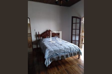 Suíte 2 de casa para alugar com 4 quartos, 500m² em Vila Aurea, Poá