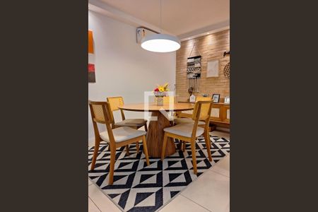 Sala de apartamento à venda com 3 quartos, 128m² em Camboinhas, Niterói