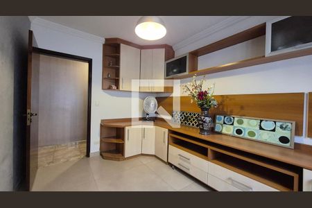 Escritório de casa à venda com 4 quartos, 350m² em Santa Maria, Santo André