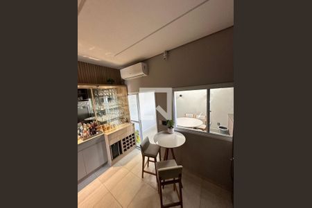 Foto 01 de casa de condomínio à venda com 2 quartos, 90m² em Fazenda Santa Cândida, Campinas