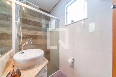 Banheiro de apartamento à venda com 2 quartos, 90m² em Vila Linda, Santo André