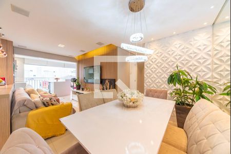 Sala de apartamento à venda com 3 quartos, 90m² em Vila Apiai, Santo André