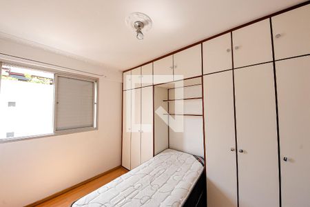 Quarto 1 de apartamento para alugar com 3 quartos, 127m² em Parque Tomas Saraiva, São Paulo