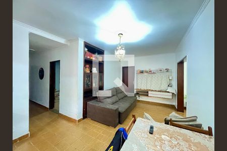 Sala 2 de casa à venda com 6 quartos, 400m² em Vila Barros, Guarulhos