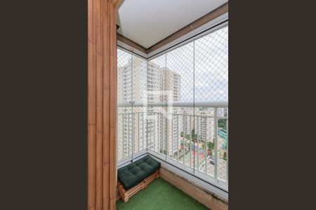 Varanda da Sala de apartamento para alugar com 2 quartos, 56m² em Jardim Maria Rosa, Taboão da Serra