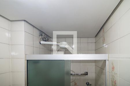 Banheiro Social de apartamento à venda com 2 quartos, 54m² em Bela Vista, São Paulo