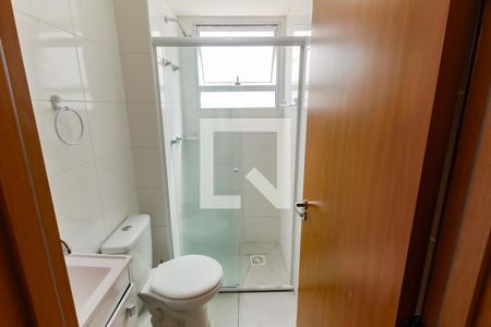 Banheiro de apartamento à venda com 2 quartos, 40m² em Parque Esmeralda, São Paulo