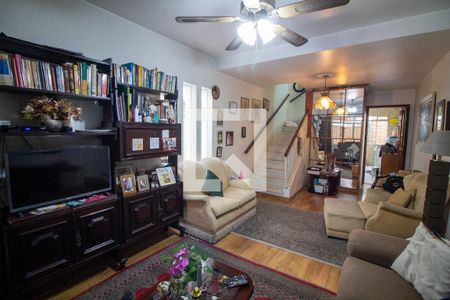 Sala / Sala de Jantar de casa para alugar com 2 quartos, 138m² em Cidade Monções, São Paulo