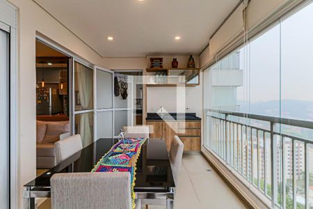 Varanda de apartamento à venda com 2 quartos, 75m² em Caxingui, São Paulo