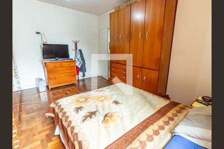 Quarto 1 de casa à venda com 3 quartos, 240m² em Vila Claudia, São Paulo